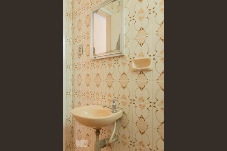 Casa para alugar com 180m², 5 quartos e 2 vagas Casa para alugar com 180m², 5 quartos e 2 vagasBanheiro da Suíte - Quarto 3