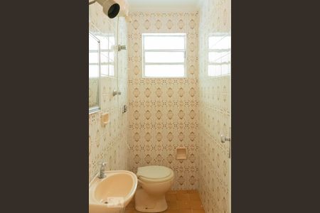 Casa para alugar com 180m², 5 quartos e 2 vagas Casa para alugar com 180m², 5 quartos e 2 vagasBanheiro da Suíte - Quarto 3