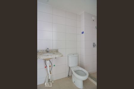 Apartamento para alugar com 61m², 2 quartos e 2 vagasBanheiro