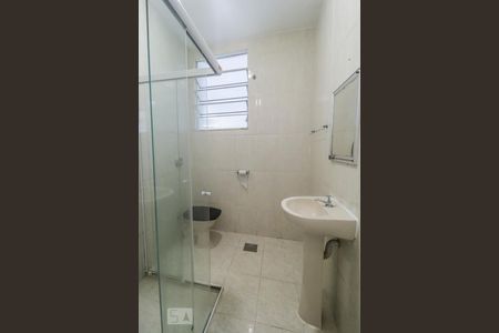 Banheiro Social de casa para alugar com 2 quartos, 55m² em Taquara, Rio de Janeiro