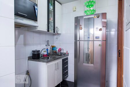 Apartamento à venda com 90m², 2 quartos e 1 vagaCozinha
