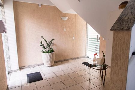 Apartamento à venda com 90m², 2 quartos e 1 vagaHall social