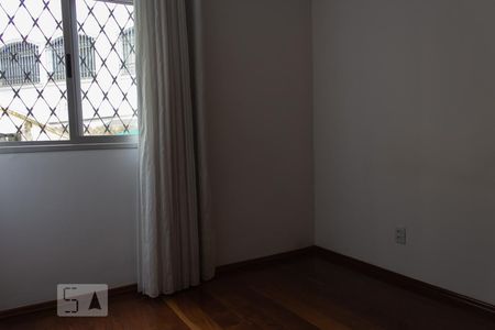 Quarto 2 de apartamento para alugar com 2 quartos, 60m² em Silveira, Belo Horizonte