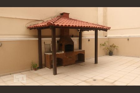 Apartamento à venda com 75m², 2 quartos e 1 vagaÁrea comum - Churrasqueira