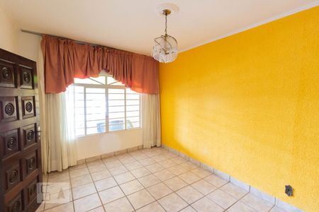 Sala de casa para alugar com 2 quartos, 179m² em Vila Santa Maria, São Paulo