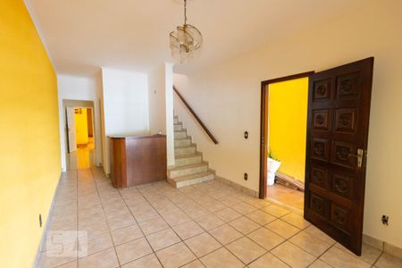 Sala de casa para alugar com 2 quartos, 179m² em Vila Santa Maria, São Paulo