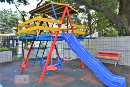 Apartamento à venda com 59m², 2 quartos e 1 vagaÁrea Comum - Playground