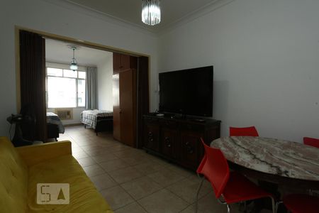 Sala de apartamento à venda com 1 quarto, 50m² em Copacabana, Rio de Janeiro
