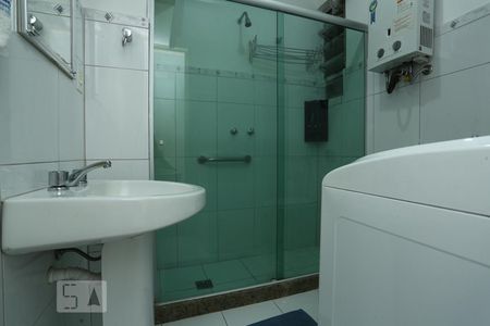 Banheiro de apartamento à venda com 1 quarto, 50m² em Copacabana, Rio de Janeiro