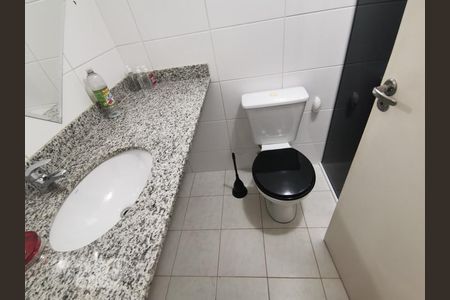 Apartamento à venda com 79m², 3 quartos e 2 vagas Apartamento à venda com 79m², 3 quartos e 2 vagasBanheiro