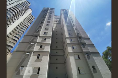 Apartamento à venda com 79m², 3 quartos e 2 vagas Apartamento à venda com 79m², 3 quartos e 2 vagasFachada do bloco