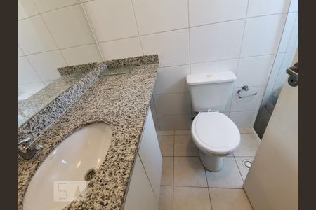 Apartamento à venda com 79m², 3 quartos e 2 vagas Apartamento à venda com 79m², 3 quartos e 2 vagasBanheiro