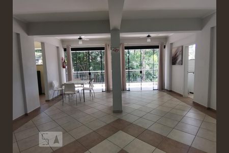 Apartamento à venda com 79m², 3 quartos e 2 vagas Apartamento à venda com 79m², 3 quartos e 2 vagasÁrea comum - Salão de festas