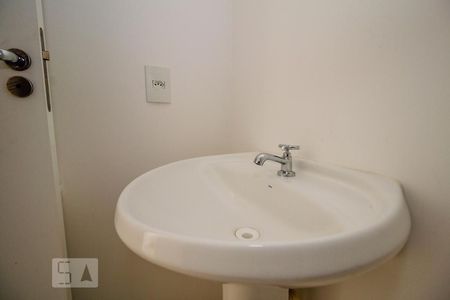 Apartamento à venda com 49m², 2 quartos e sem vagaBanheiro