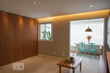 Sala de apartamento para alugar com 1 quarto, 62m² em Vila Ipojuca, São Paulo