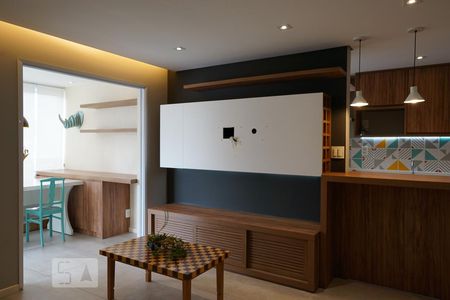 Sala de apartamento para alugar com 1 quarto, 62m² em Vila Ipojuca, São Paulo