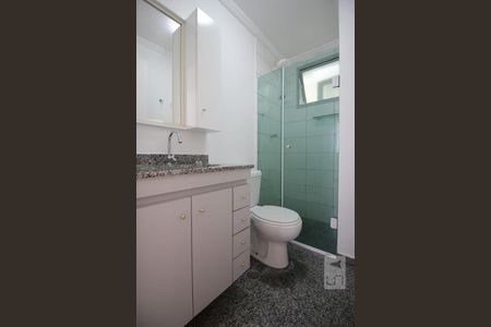 Apartamento para alugar com 70m², 3 quartos e 2 vagasBanheiro