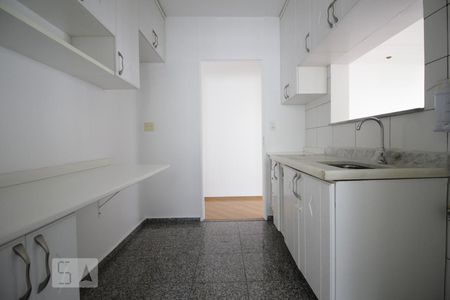 Apartamento para alugar com 70m², 3 quartos e 2 vagasCozinha