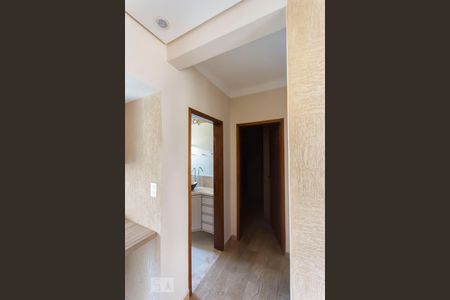Corredor de apartamento para alugar com 2 quartos, 60m² em Jardim Proença, Campinas