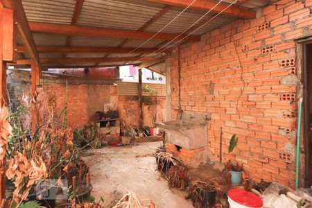 Casa à venda com 130m², 4 quartos e 1 vagaQuintal 