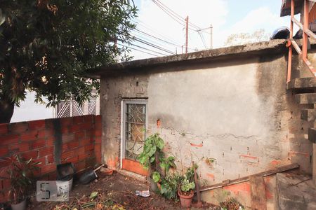 Casa à venda com 130m², 4 quartos e 1 vagaQuintal 