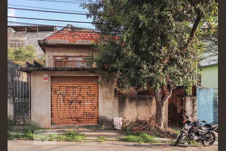 Casa à venda com 130m², 4 quartos e 1 vagaFachada 