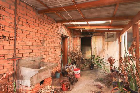 Casa à venda com 130m², 4 quartos e 1 vagaQuintal 