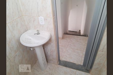 Banheiro 2  de casa de condomínio para alugar com 2 quartos, 60m² em Vila Medeiros, São Paulo