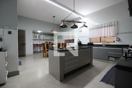 Casa para alugar com 850m², 5 quartos e 4 vagasCozinha