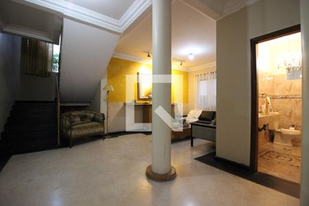 Casa para alugar com 850m², 5 quartos e 4 vagasSala