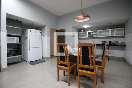 Casa para alugar com 850m², 5 quartos e 4 vagasCozinha