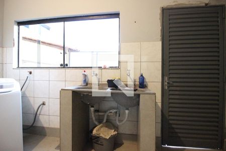 Casa para alugar com 850m², 5 quartos e 4 vagasÁrea de Serviço