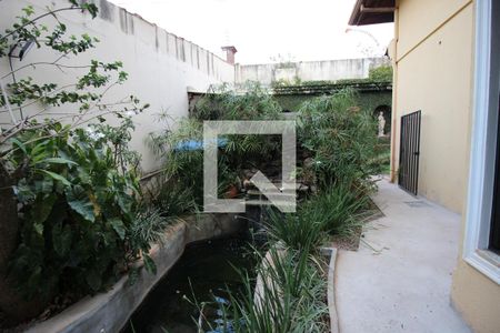 Casa para alugar com 850m², 5 quartos e 4 vagasÁrea externa