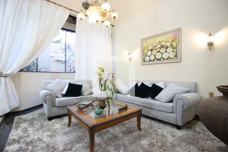 Sala de casa para alugar com 5 quartos, 850m² em Setor Habitacional Samambaia (taguatinga), Brasília