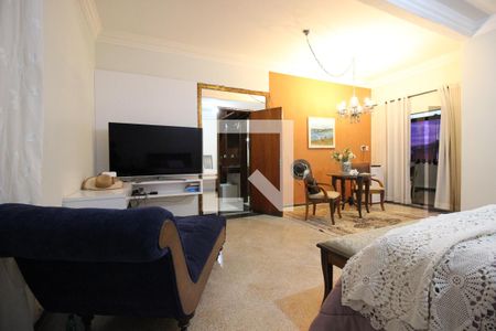 Casa para alugar com 850m², 5 quartos e 4 vagasSuíte Master