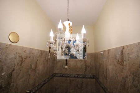 Casa para alugar com 850m², 5 quartos e 4 vagasLavabo