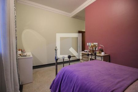 Casa para alugar com 850m², 5 quartos e 4 vagasSuíte 3