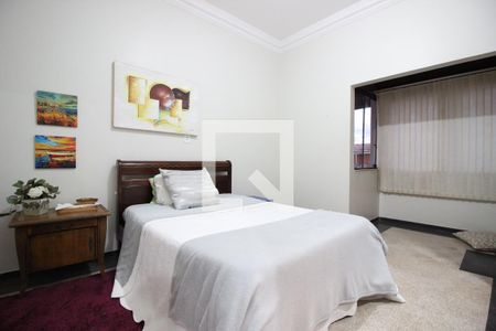 Casa para alugar com 850m², 5 quartos e 4 vagasSuíte 2