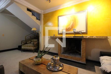 Casa para alugar com 850m², 5 quartos e 4 vagasSala