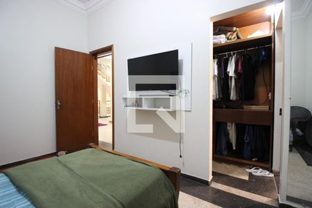 Casa para alugar com 850m², 5 quartos e 4 vagasSuíte 4