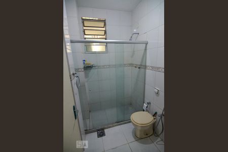 Apartamento à venda com 70m², 3 quartos e sem vagaBanheiro