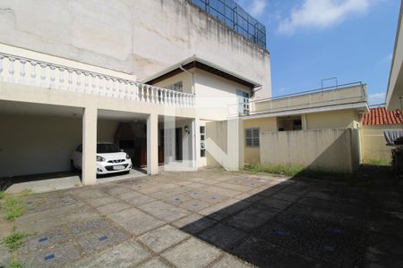 Casa para alugar com 530m², 3 quartos e 13 vagasFundos da casa