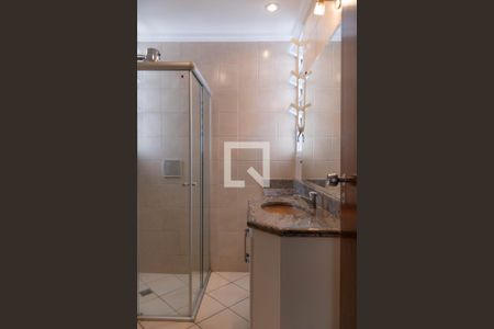 Apartamento para alugar com 80m², 2 quartos e 1 vagaBanheiro 