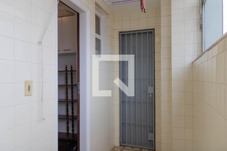 Apartamento para alugar com 80m², 2 quartos e 1 vagaÁrea de Serviço