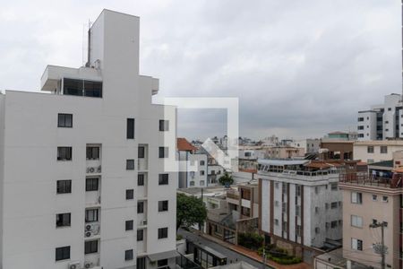 Apartamento para alugar com 80m², 2 quartos e 1 vagaVista do Quarto 2