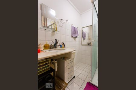 Apartamento à venda com 70m², 2 quartos e 1 vaga Apartamento à venda com 70m², 2 quartos e 1 vagaBanheiro