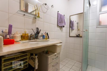 Apartamento à venda com 70m², 2 quartos e 1 vaga Apartamento à venda com 70m², 2 quartos e 1 vagaBanheiro