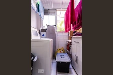Apartamento à venda com 70m², 2 quartos e 1 vaga Apartamento à venda com 70m², 2 quartos e 1 vagaÁrea de Serviço