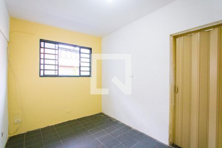 Quarto de casa para alugar com 1 quarto, 40m² em Vila Guaraciaba, Santo André