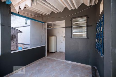 Casa para alugar com 200m², 4 quartos e 2 vagas Casa para alugar com 200m², 4 quartos e 2 vagasTerraço